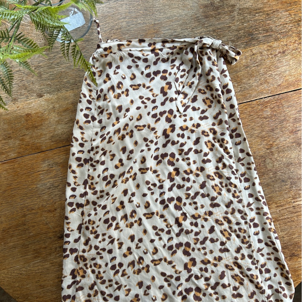 Wrap Leopard Print Circle Skirt - M
